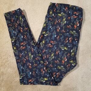 LuLaRoe Classic Car Patterned Leggings Navy Blue Tall & Curvy 12-18 Plus Size